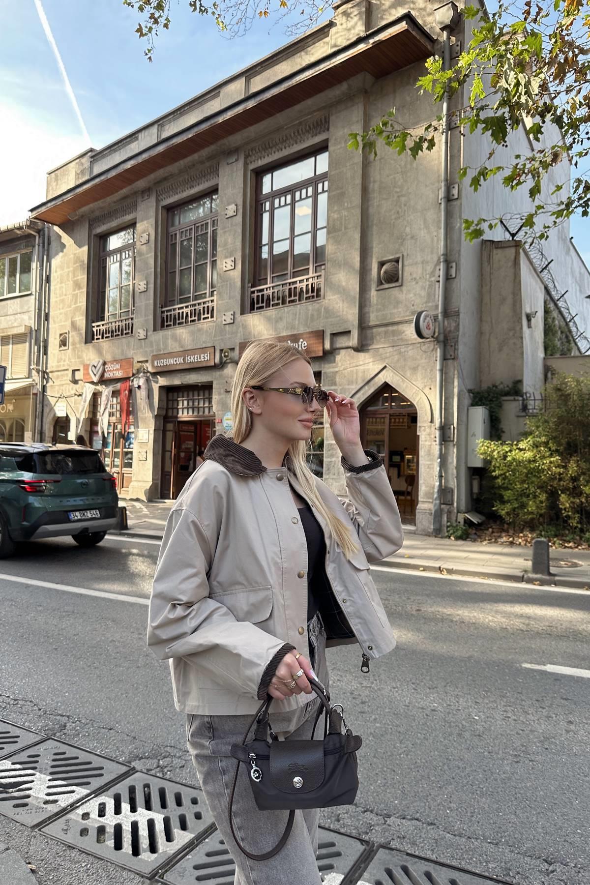 KADİFE YAKA DETAYLI CEKET