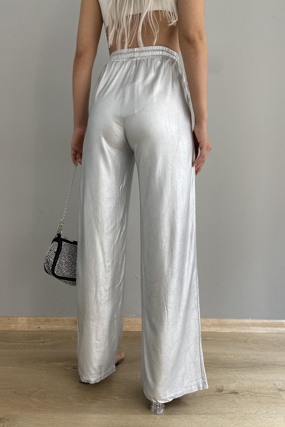 BELİ LASTİKLİ PARLAK PANTOLON