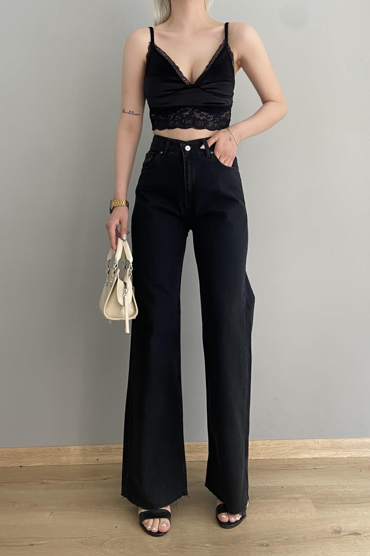 BOL PAÇA KESİK PANTALON