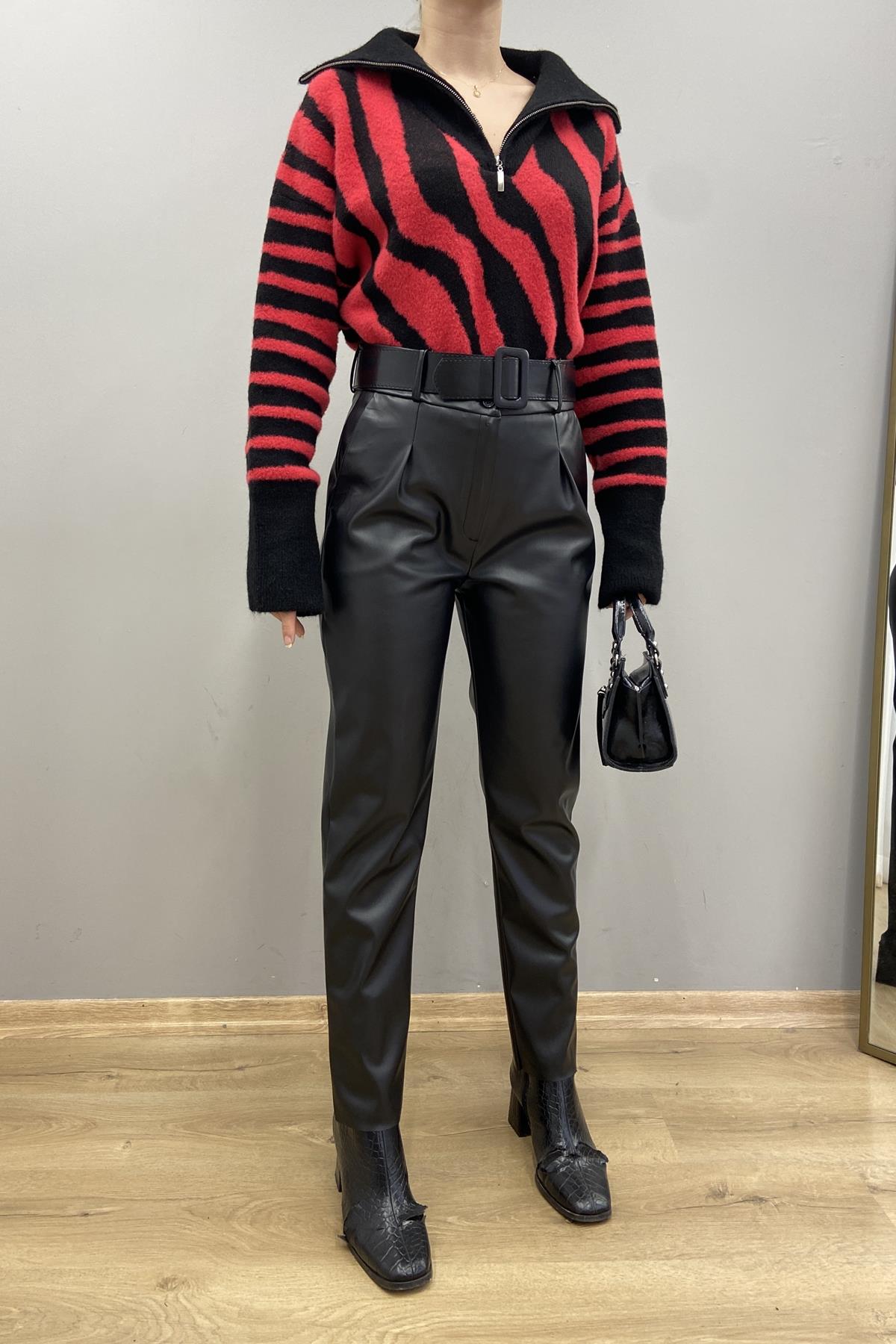 KEMERLİ DERİ PANTALON