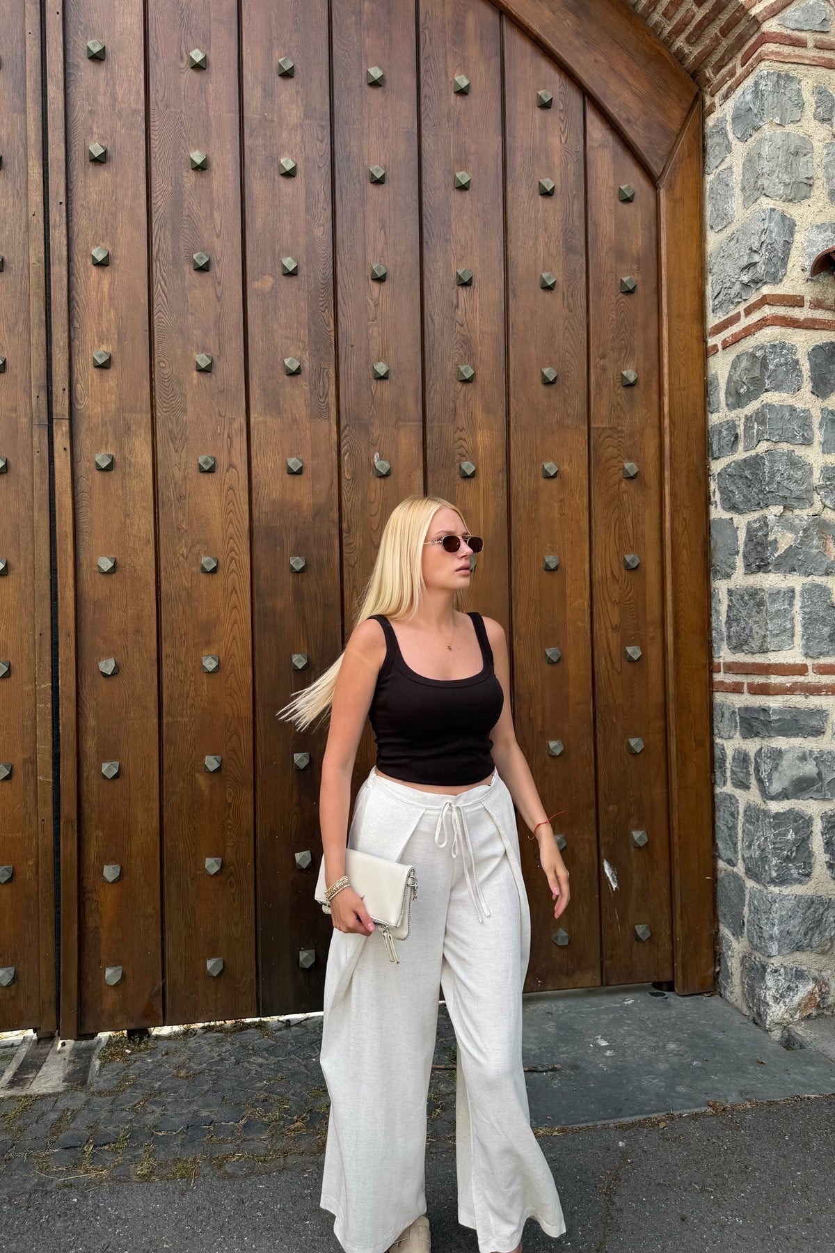 KUŞAKLI BEL BAĞLAMALI KETEN PANTOLON