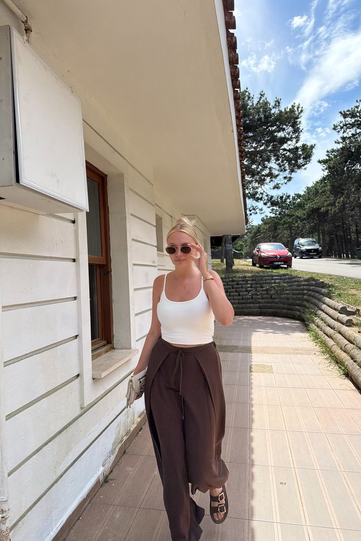 KUŞAKLI BEL BAĞLAMALI KETEN PANTOLON