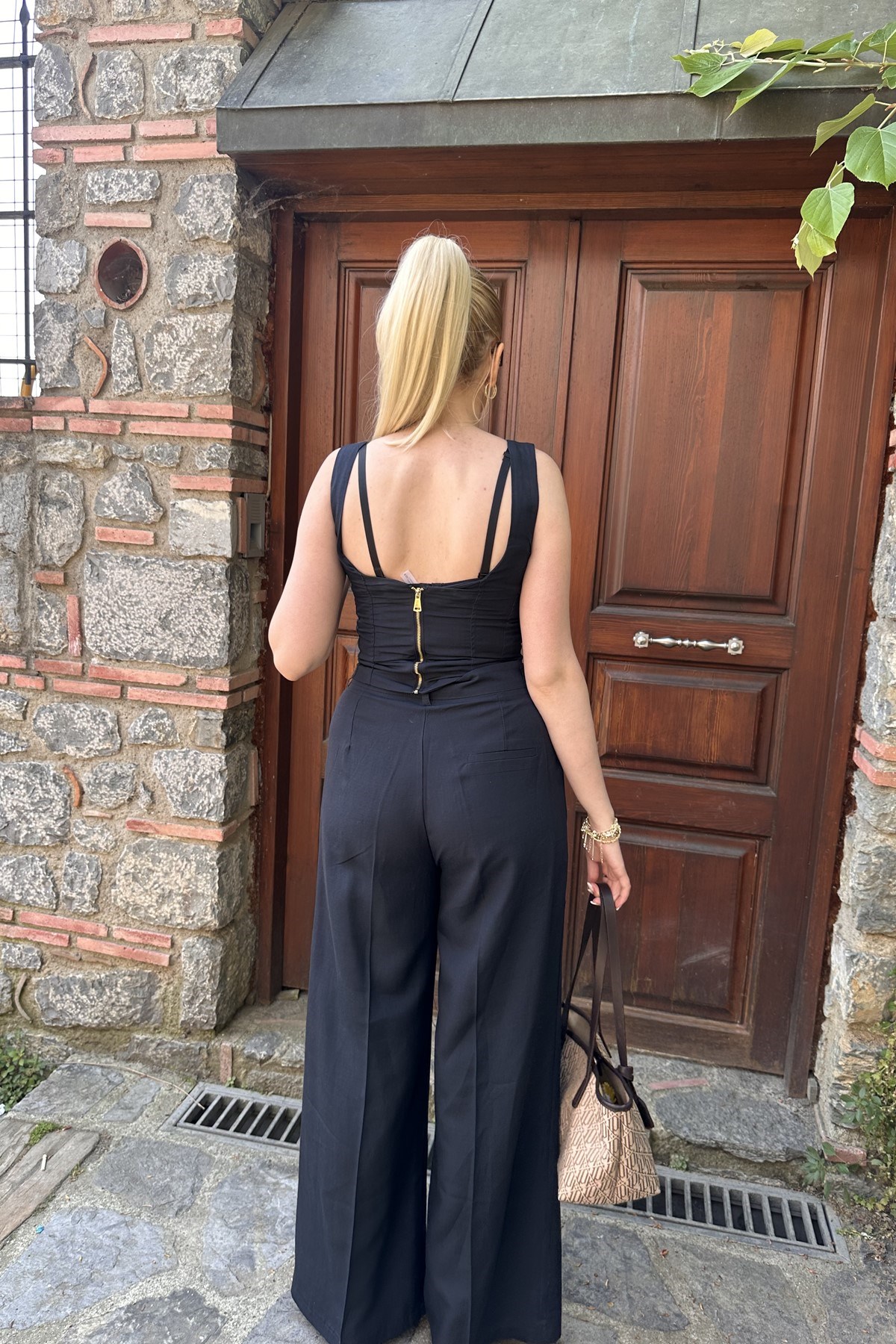 ÖN PİLE DETAY CEPLİ PANTOLON