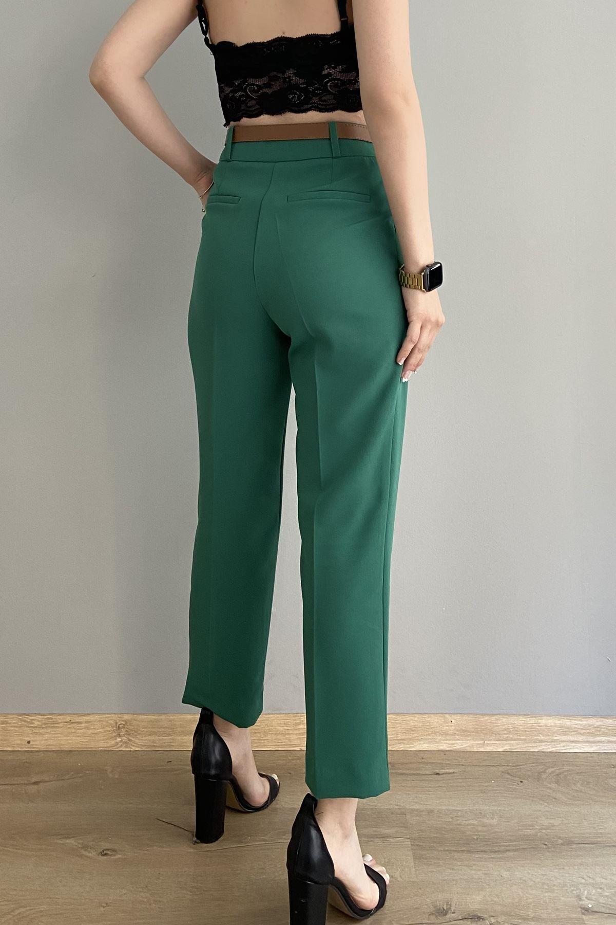 PAÇA YIRTMAÇLI KEMERLİ PANTALON