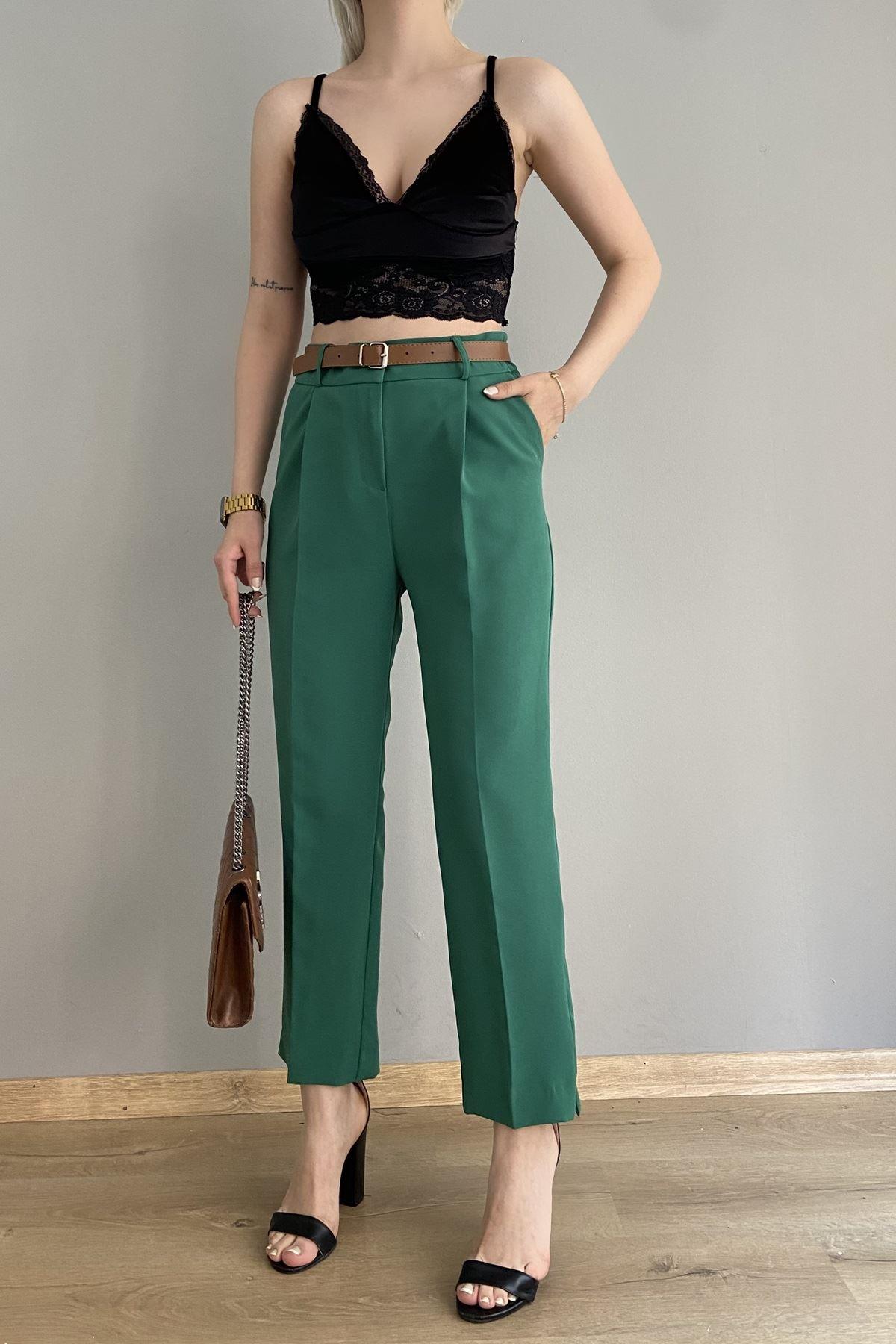 PAÇA YIRTMAÇLI KEMERLİ PANTALON