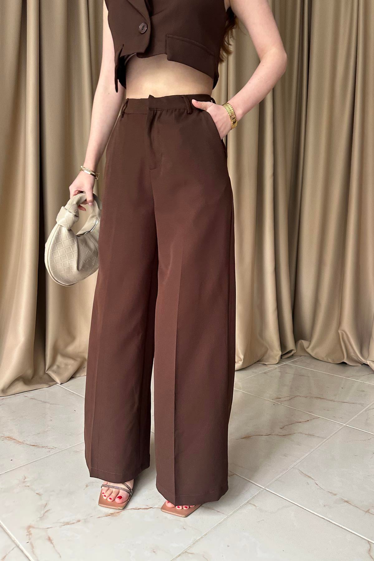 YANDAN CEPLİ DÖKÜMLÜ PANTOLON