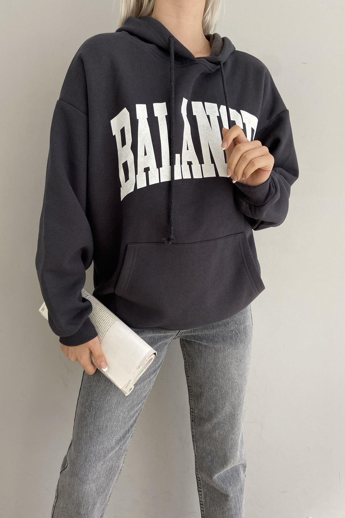 BASKI DETAYLI KAPŞONLU OVERSİZE SWEATSHIRT