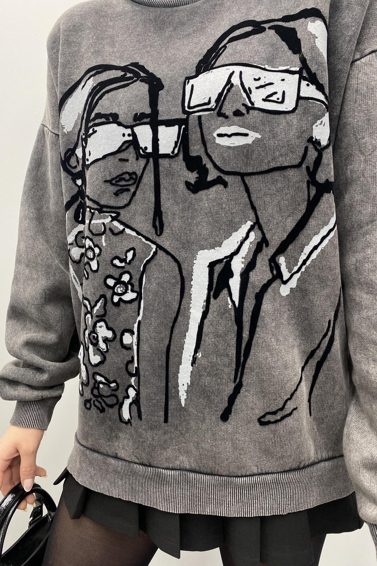 BASKI DETAYLI SWEATSHIRT