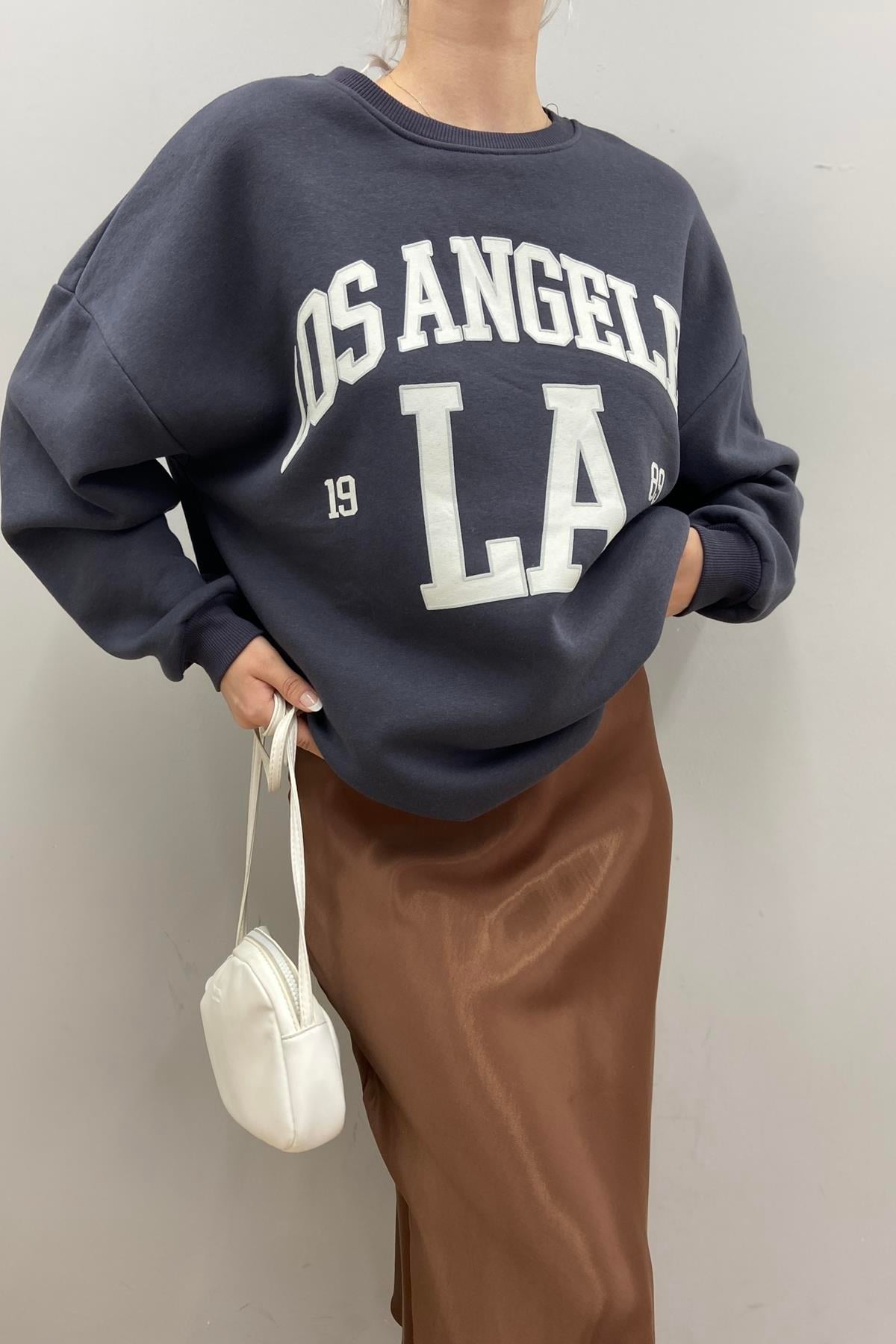 BASKI DETAYLI SWEATSHIRT
