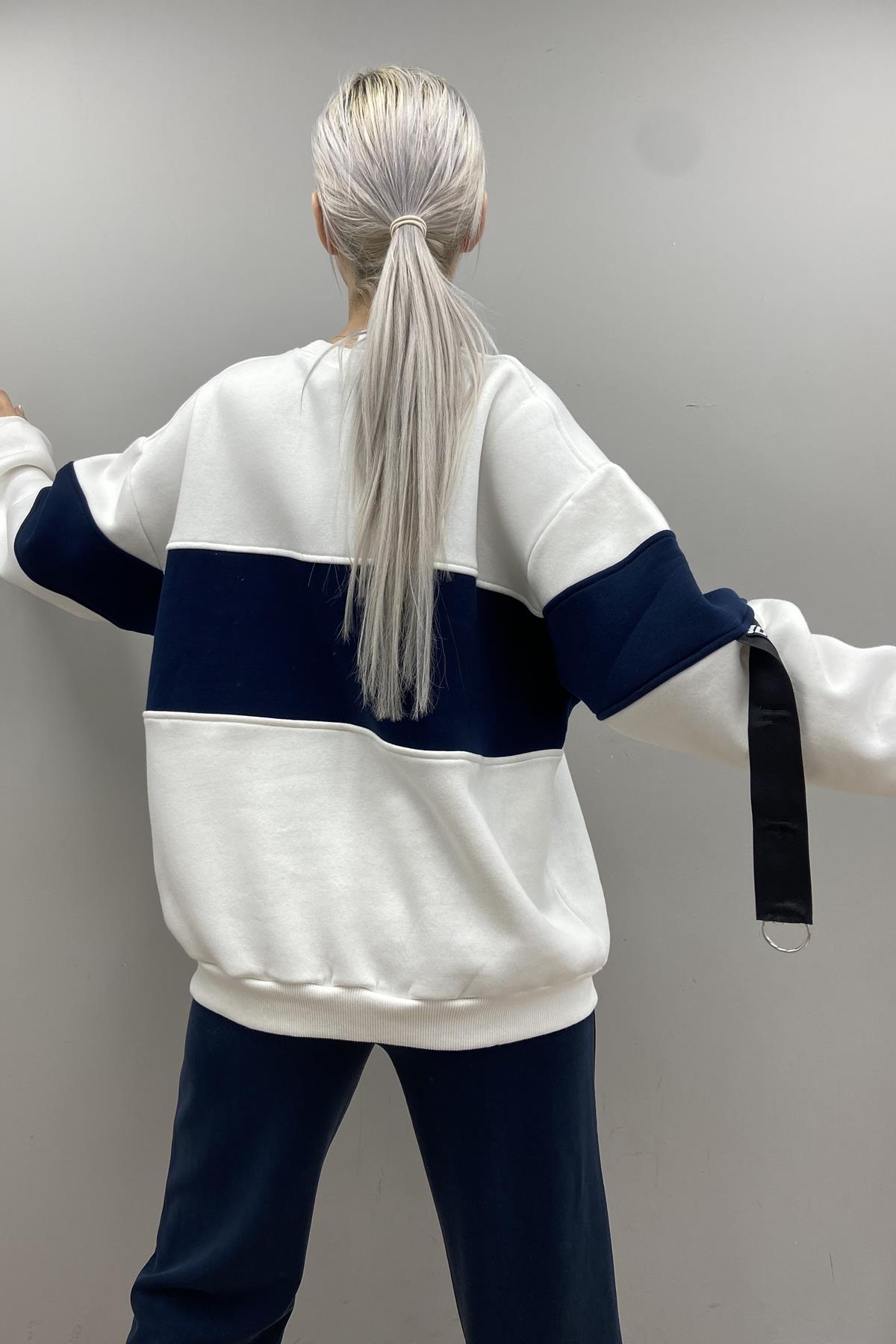 BASKI DETAYLI SWEATSHIRT