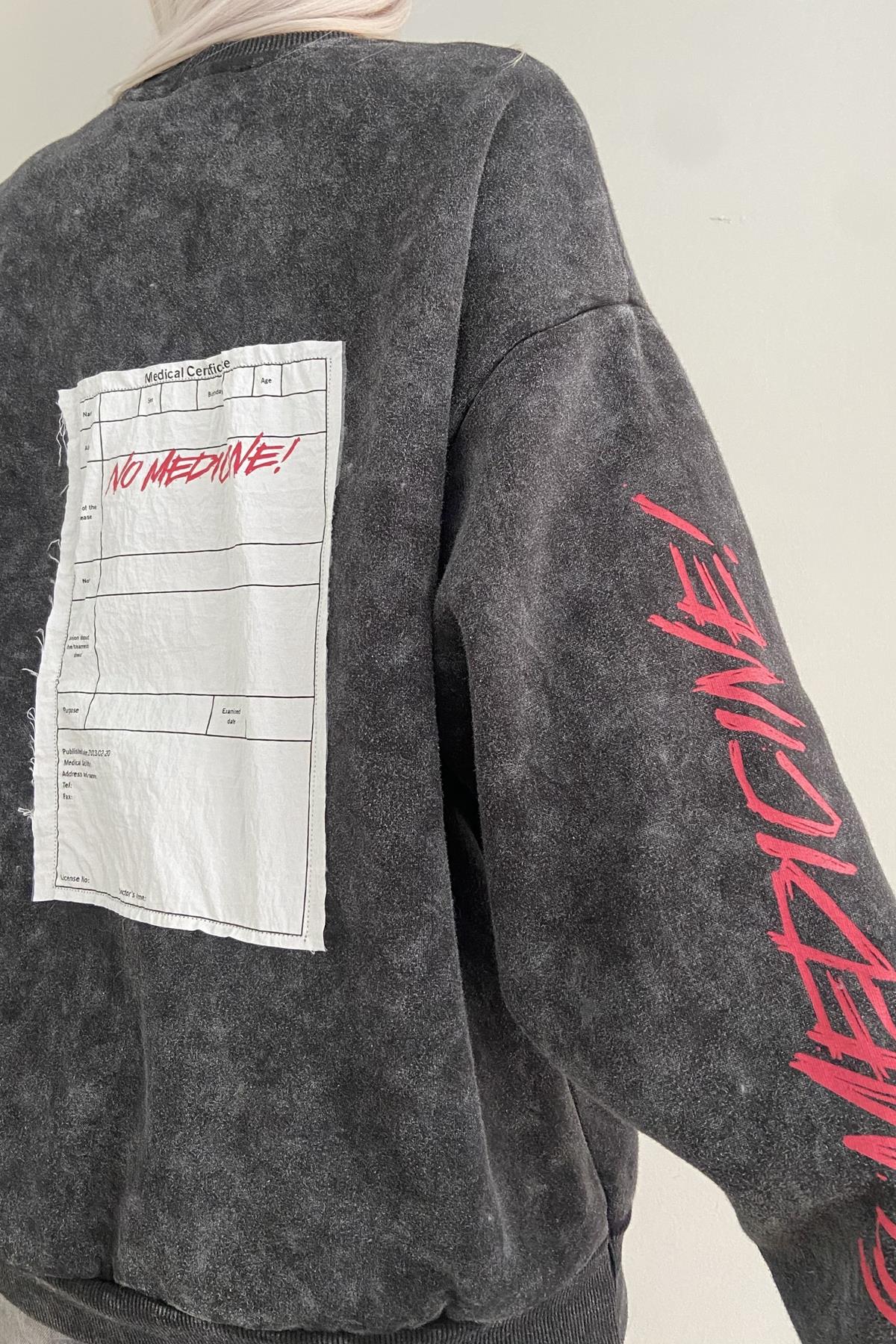 BASKI VE NAKIŞ DETAYLI SWEATSHIRT