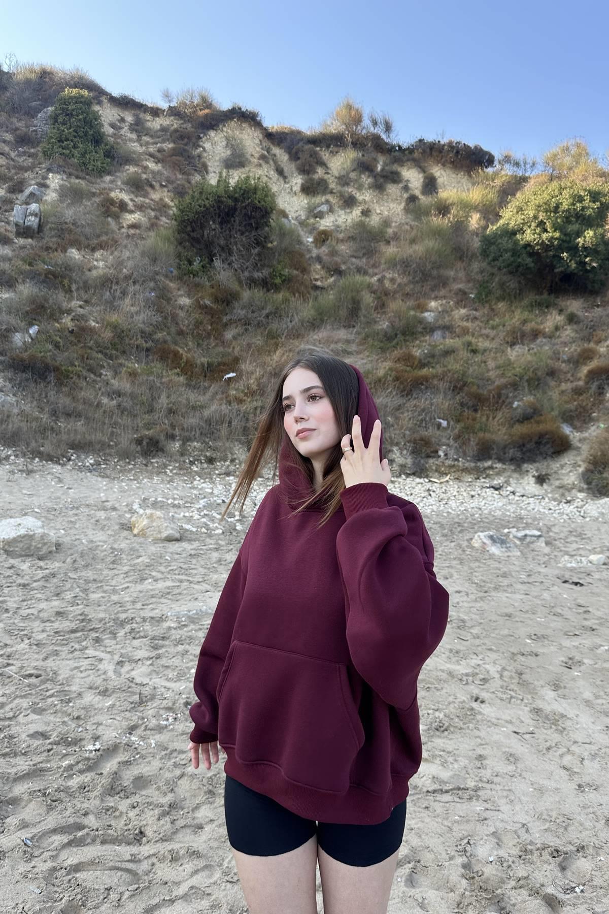 KAPŞONLU CEPLİ SWEATSHIRT