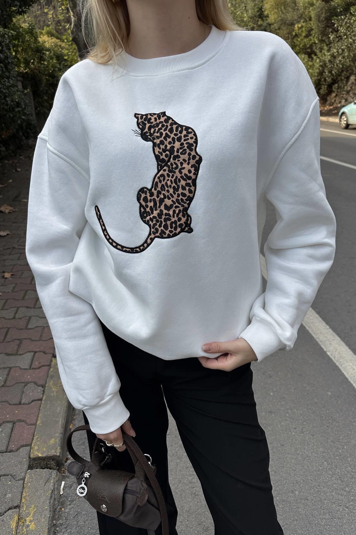 NAKIŞ DETAY SWEATSHIRT