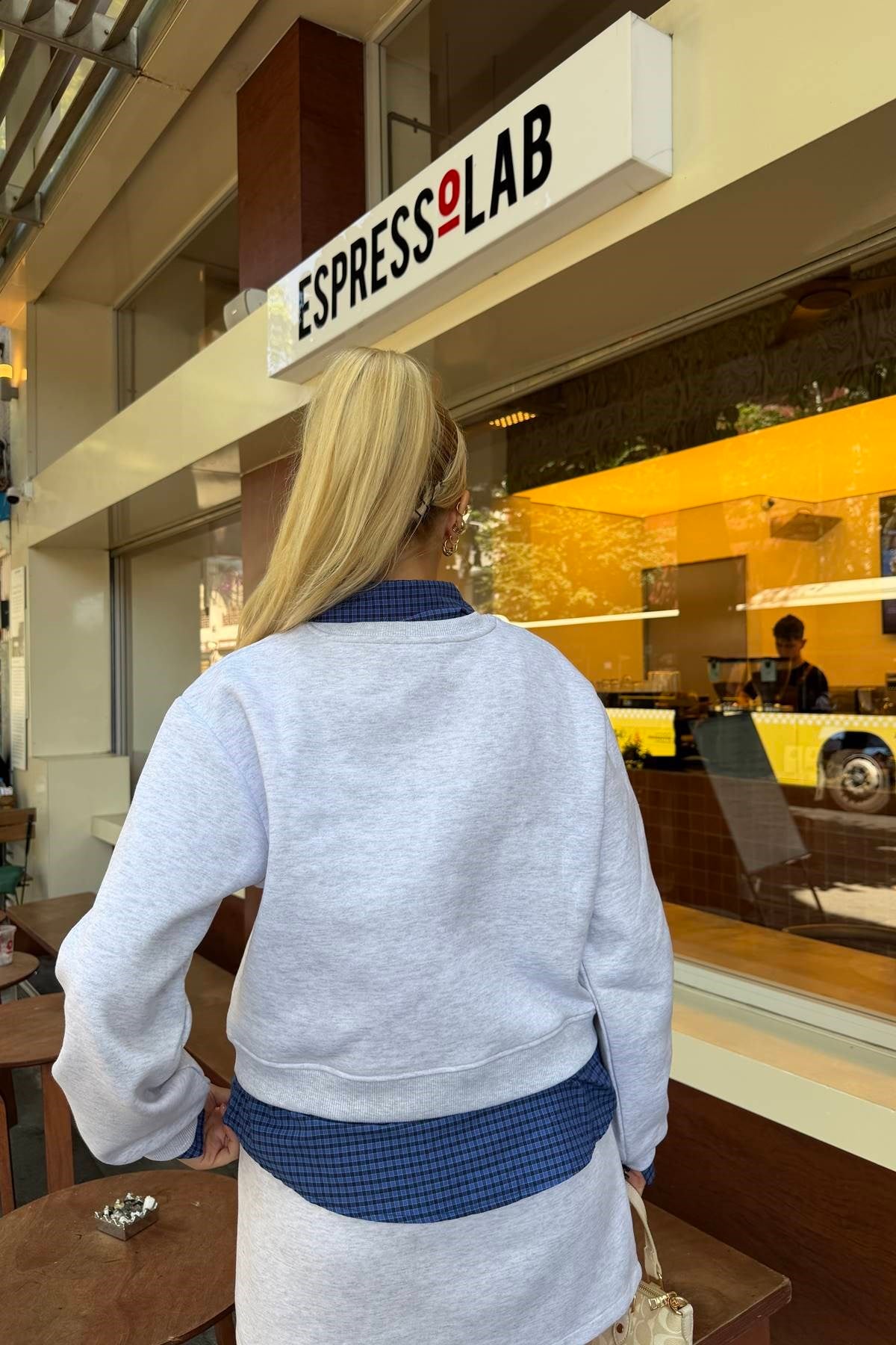 NAKIŞ DETAYLI SWEATSHIRT