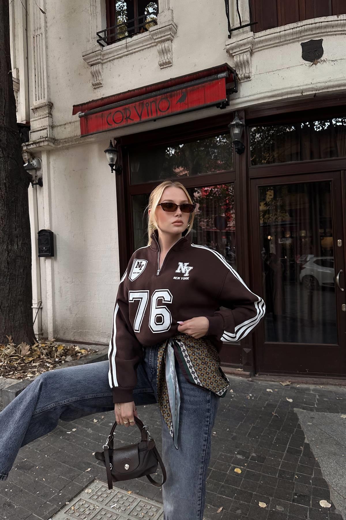 NY 76 NAKIŞ DETAYLI YARIM FERMUARLI SWEATSHIRT