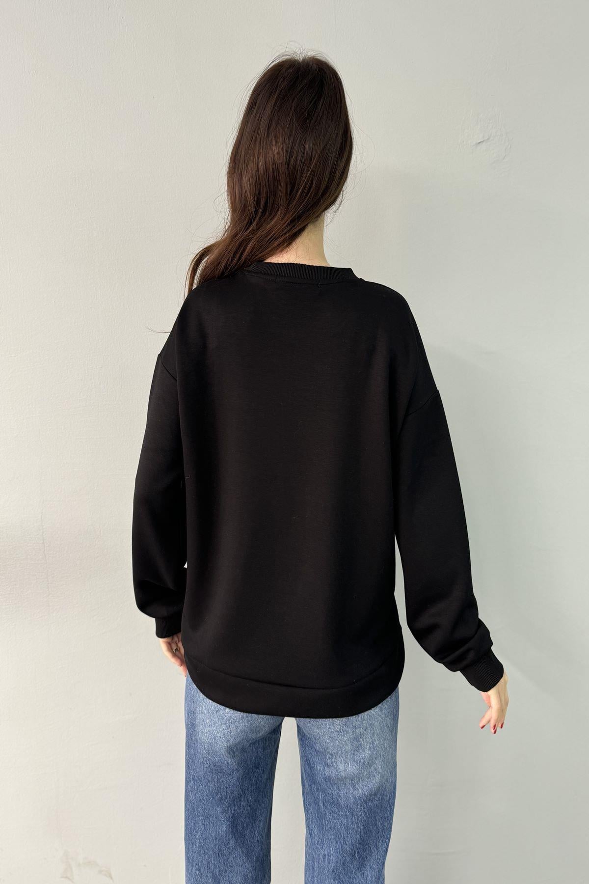 OMUZ AKSESUAR DETAYLI SWEATSHIRT