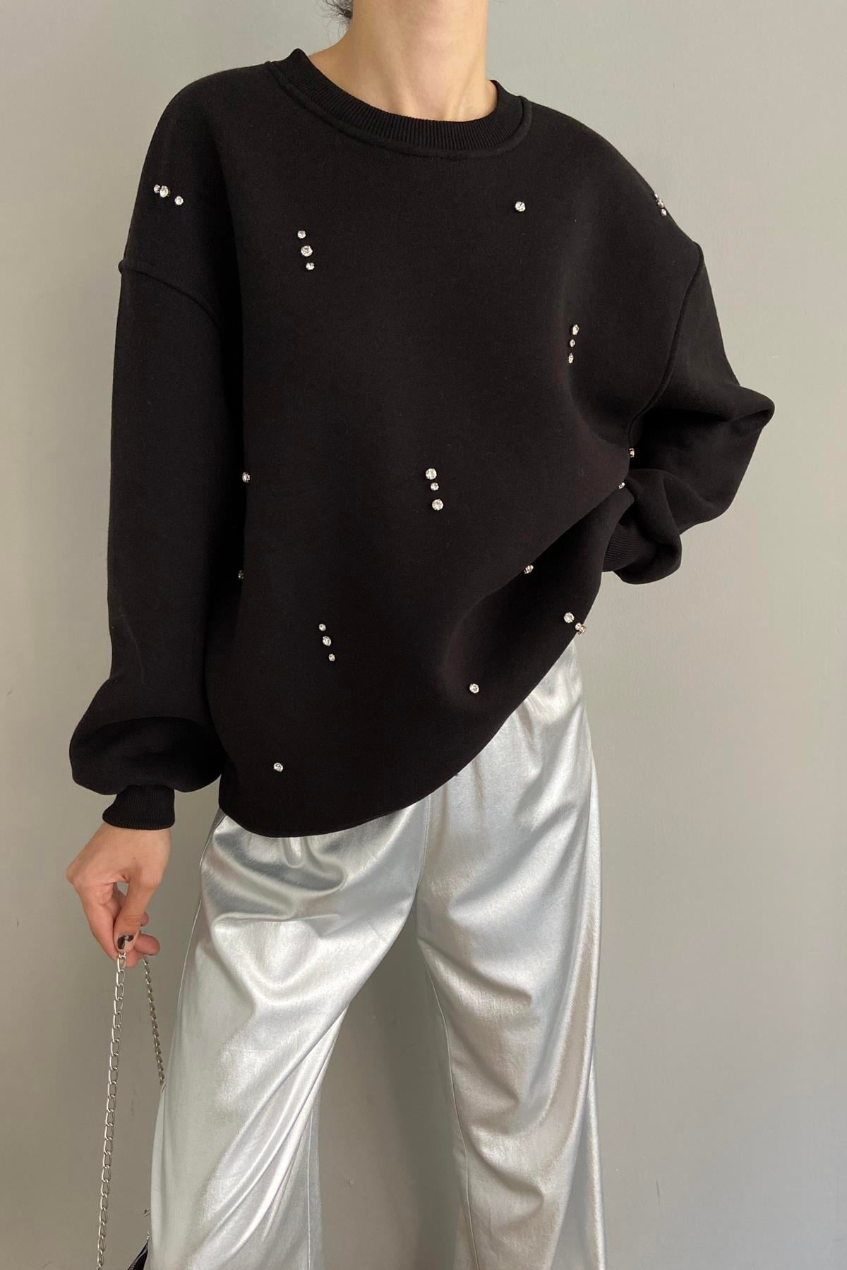 TAŞ DETAY SWEATSHIRT