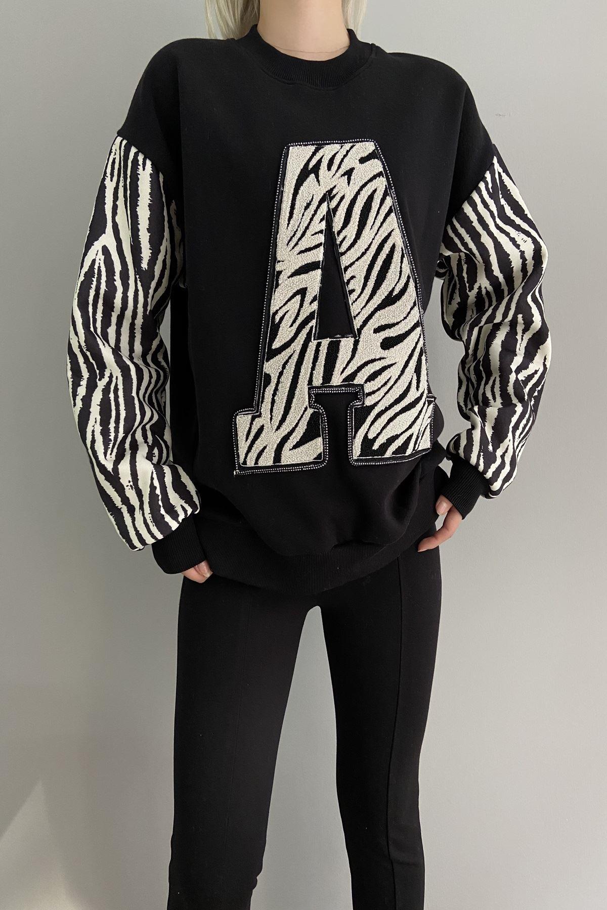 ZEBRA A HARF APLİKE SWEAT