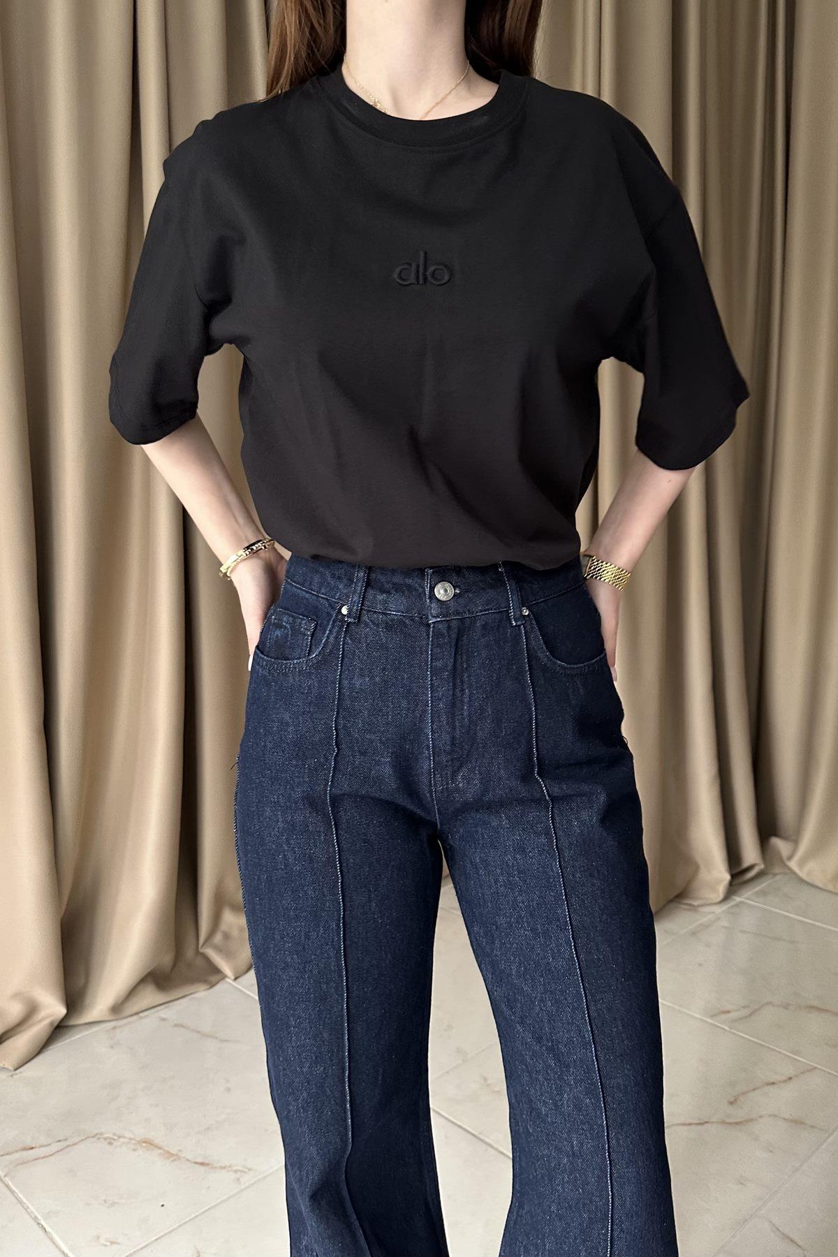 ALO NAKIŞ DETAYLI TSHIRT