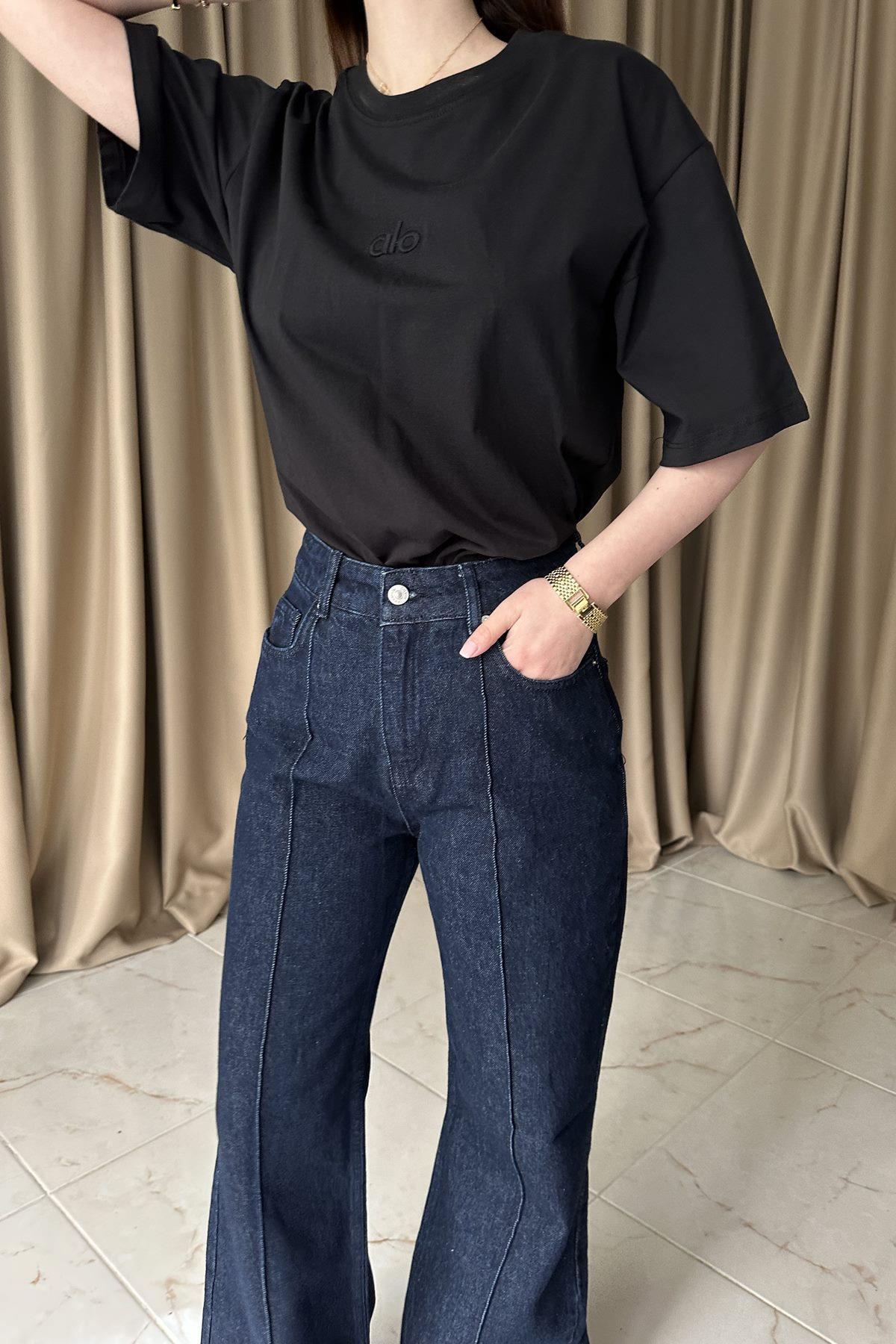 ALO NAKIŞ DETAYLI TSHIRT