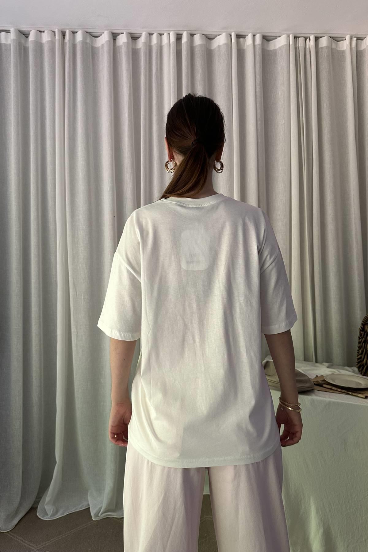 BASKI DETAY TSHIRT