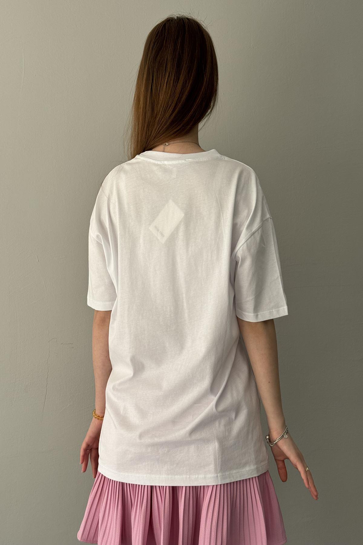 BASKI DETAY TYSHIRT