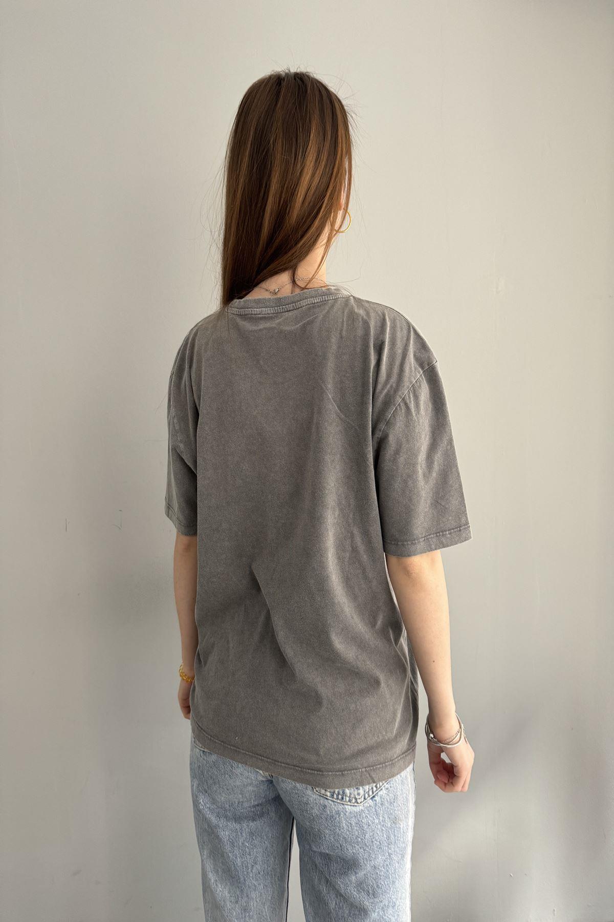 BASKI DETAYLI TSHIRT