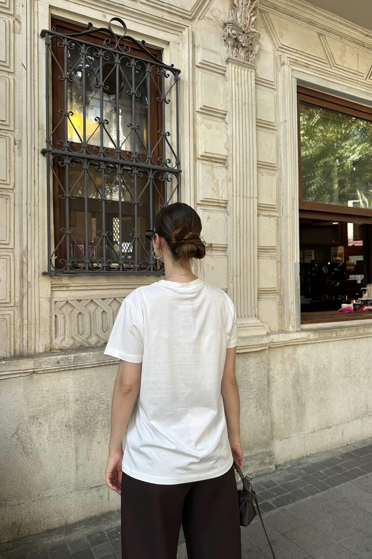 BASKI DETAYLI TSHIRT