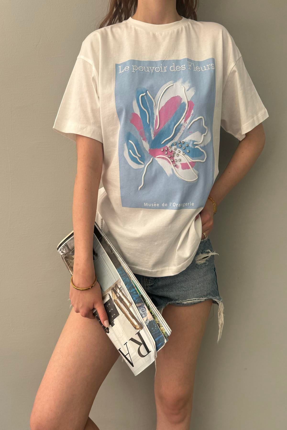 BASKI DETAYLI TSHIRT