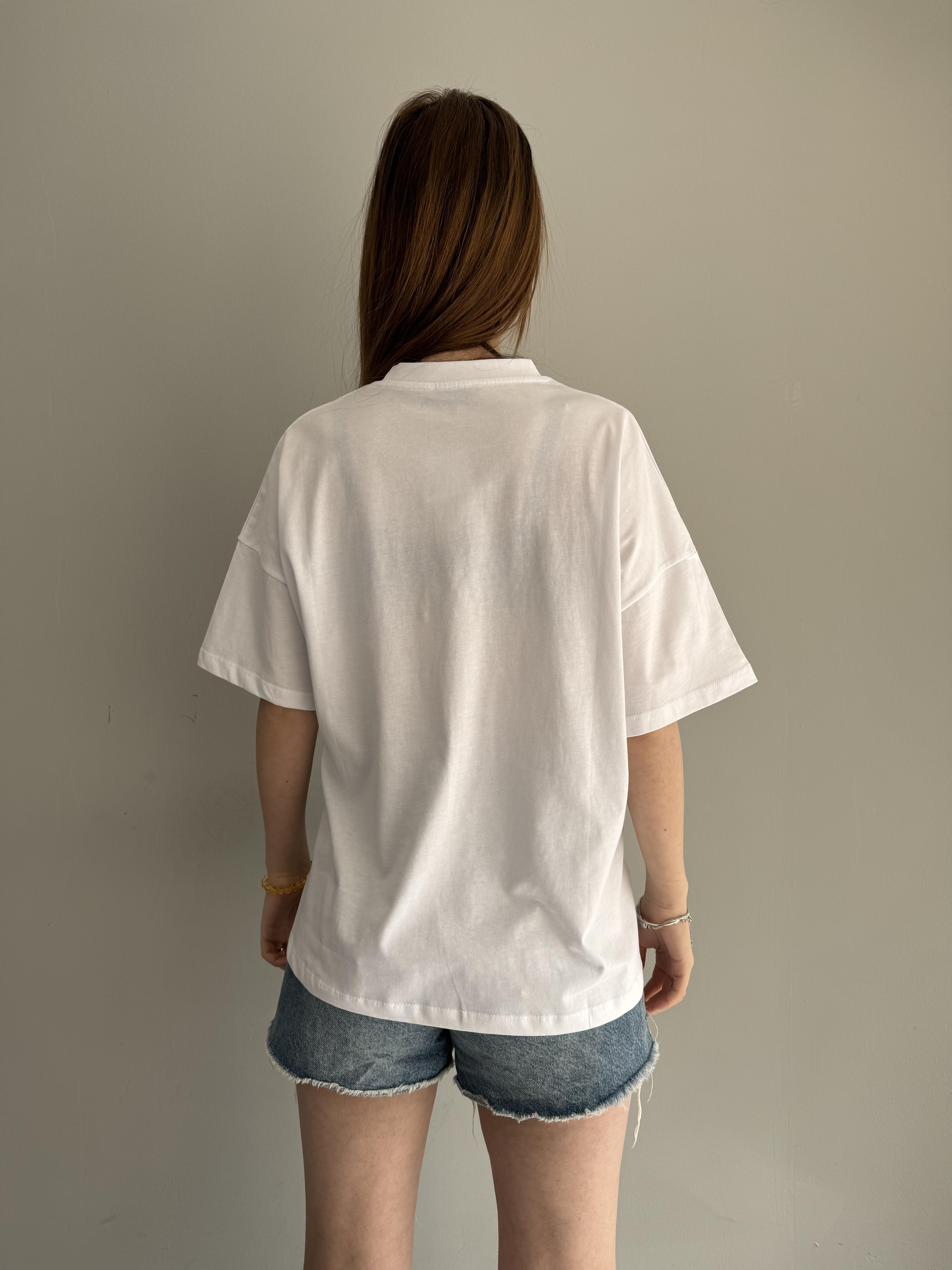 BASKILI DETAYLI TSHIRT