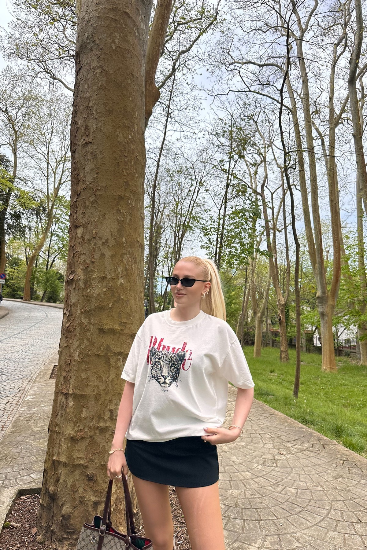 BİSİKLET YAKA BASKI DETAY TSHIRT