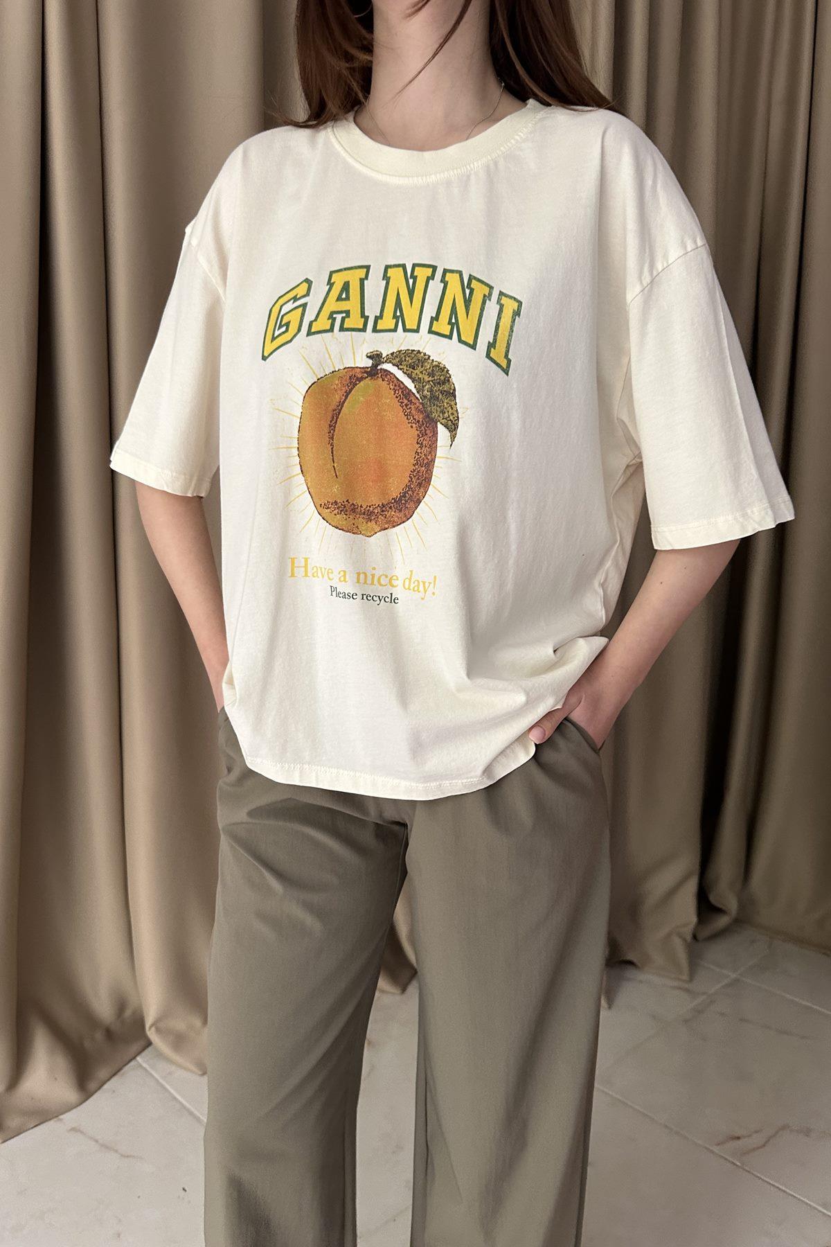 BİSİKLET YAKA BASKILI TSHIRT