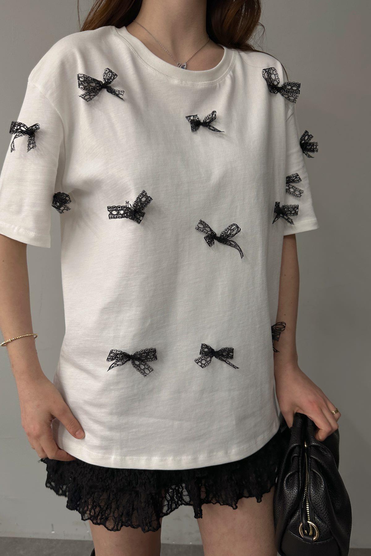 BİSİKLET YAKA FİYONK DETAY TSHIRT