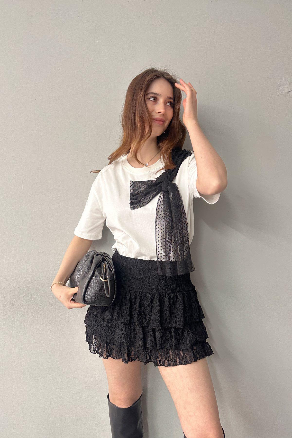 BİSİKLET YAKA FYONK DETAYLI TSHIRT