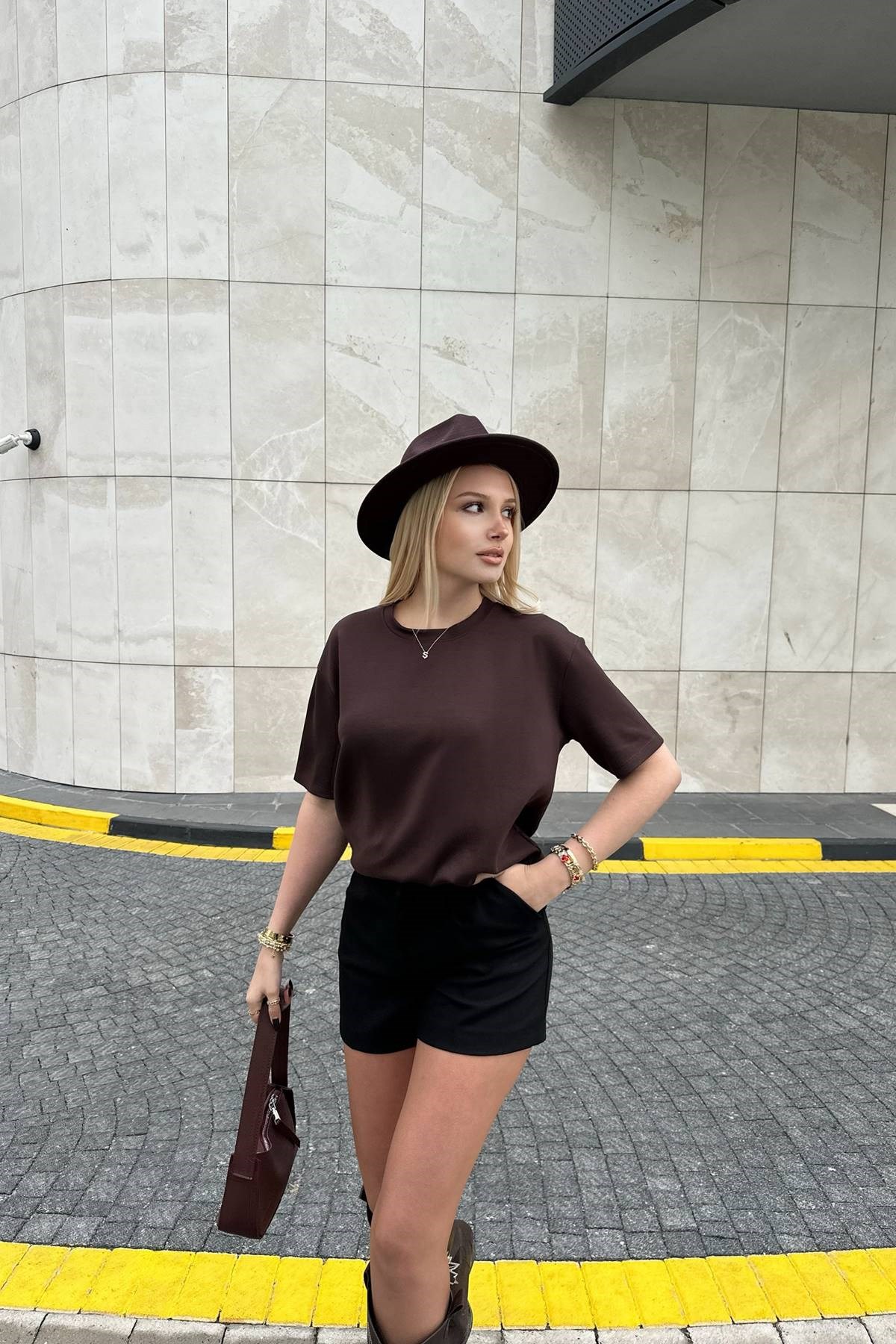 BİSİKLET YAKA MODAL TSHIRT