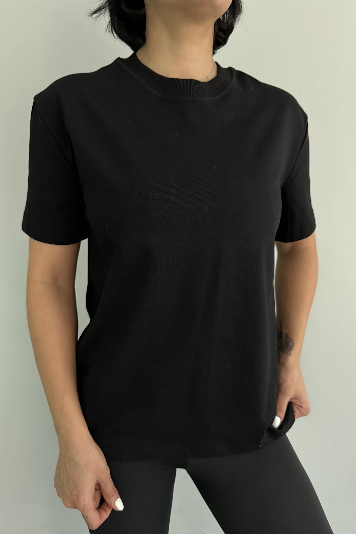 BİSİKLET YAKA TSHIRT