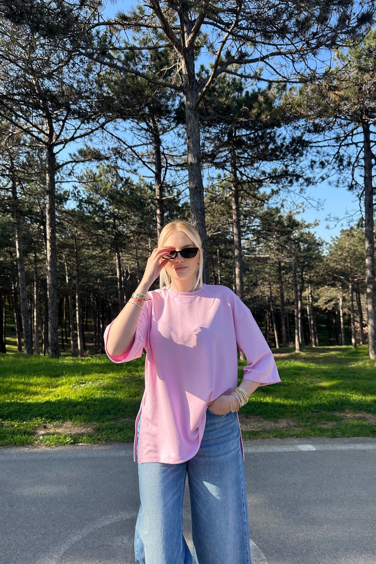BİSİKLET YAKA YANLARI YIRTMAÇLI MODAL TSHIRT