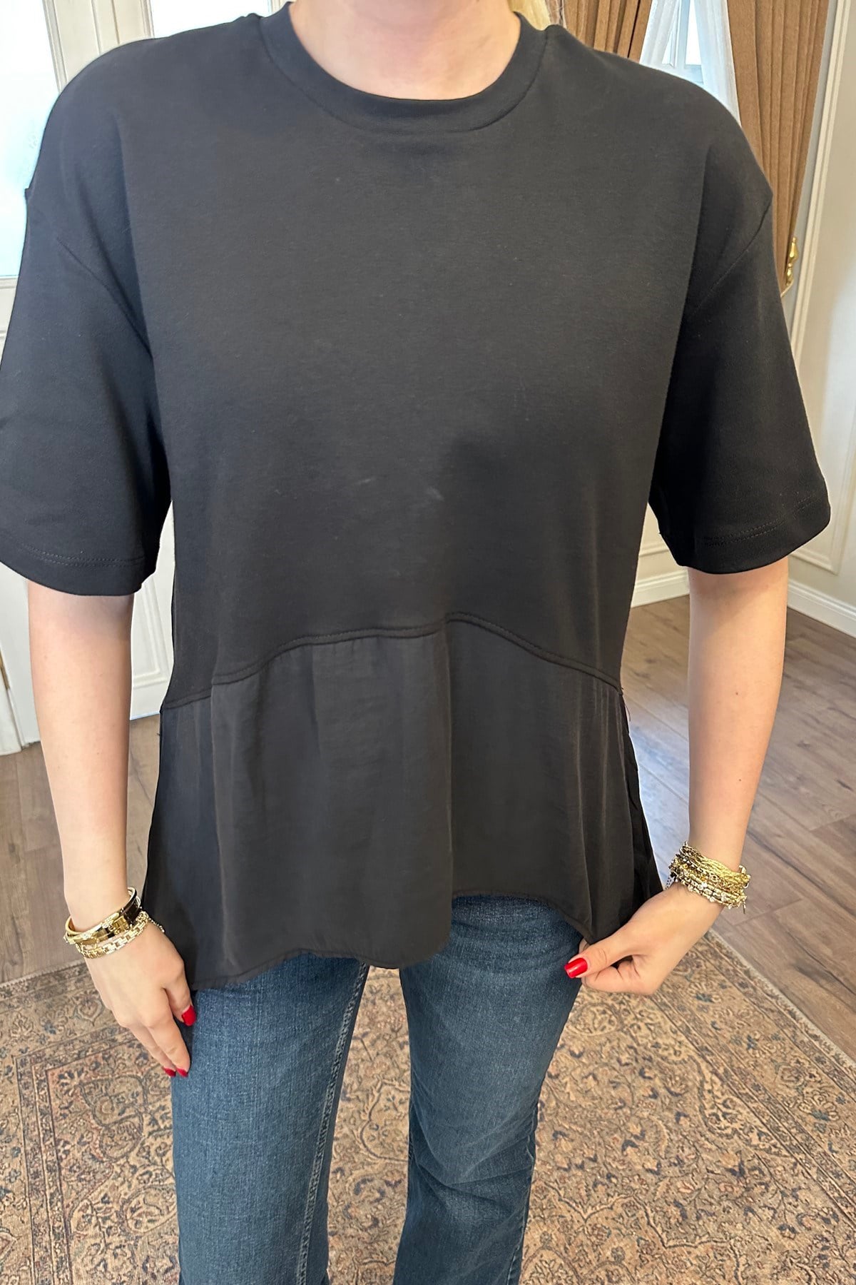 ETEĞİ DOKUMA GARNİLİ TSHIRT