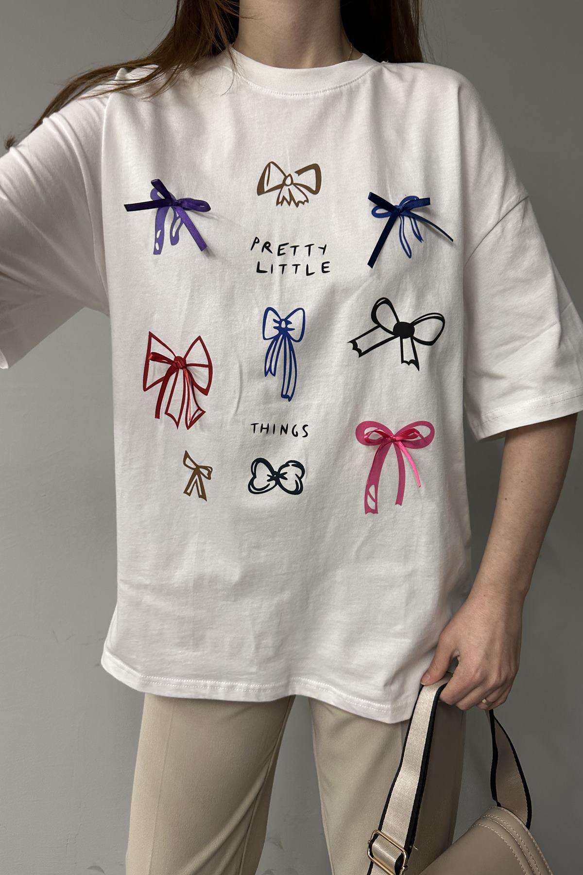 FİYONK VE BASKI DETAYLI TSHIRT