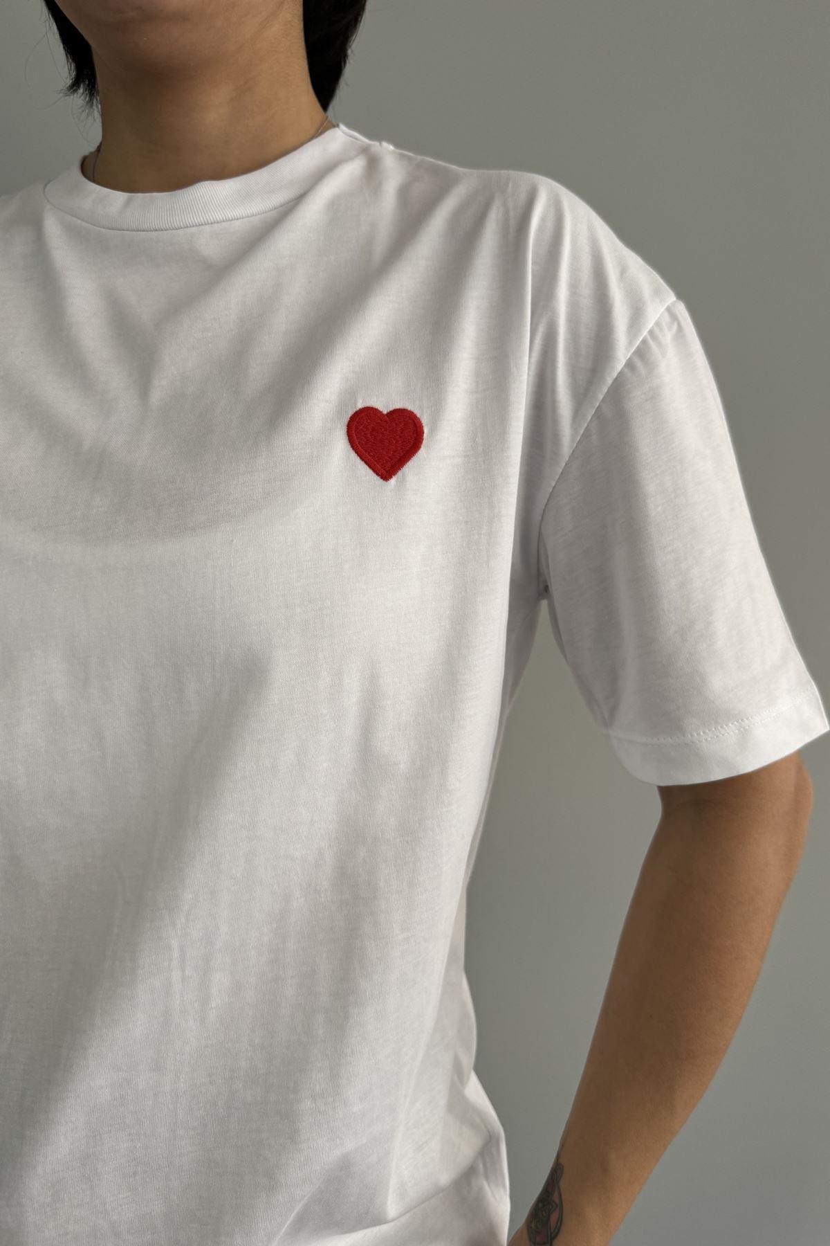KALP NAKIŞLI TSHIRT