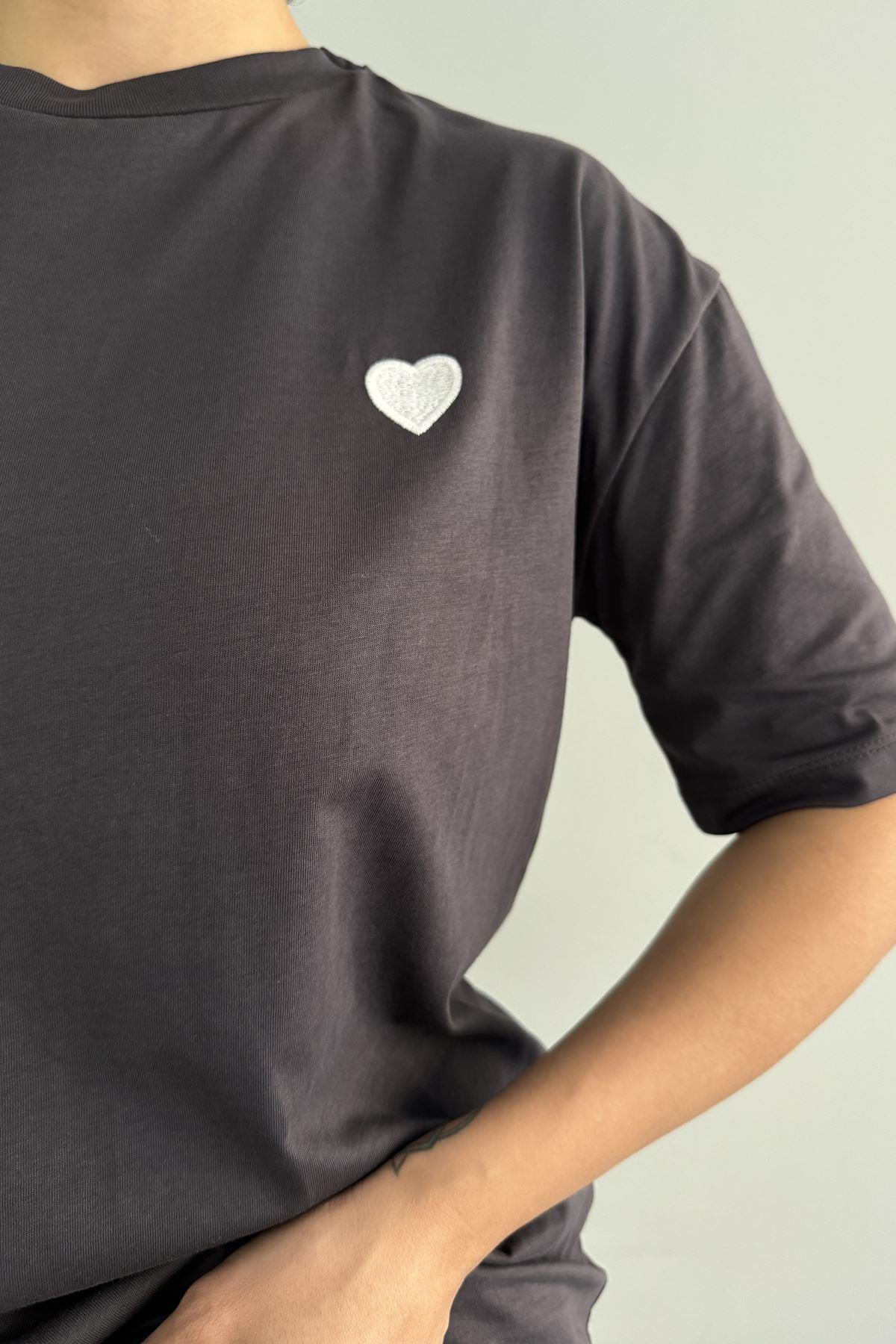 KALP NAKIŞLI TSHIRT