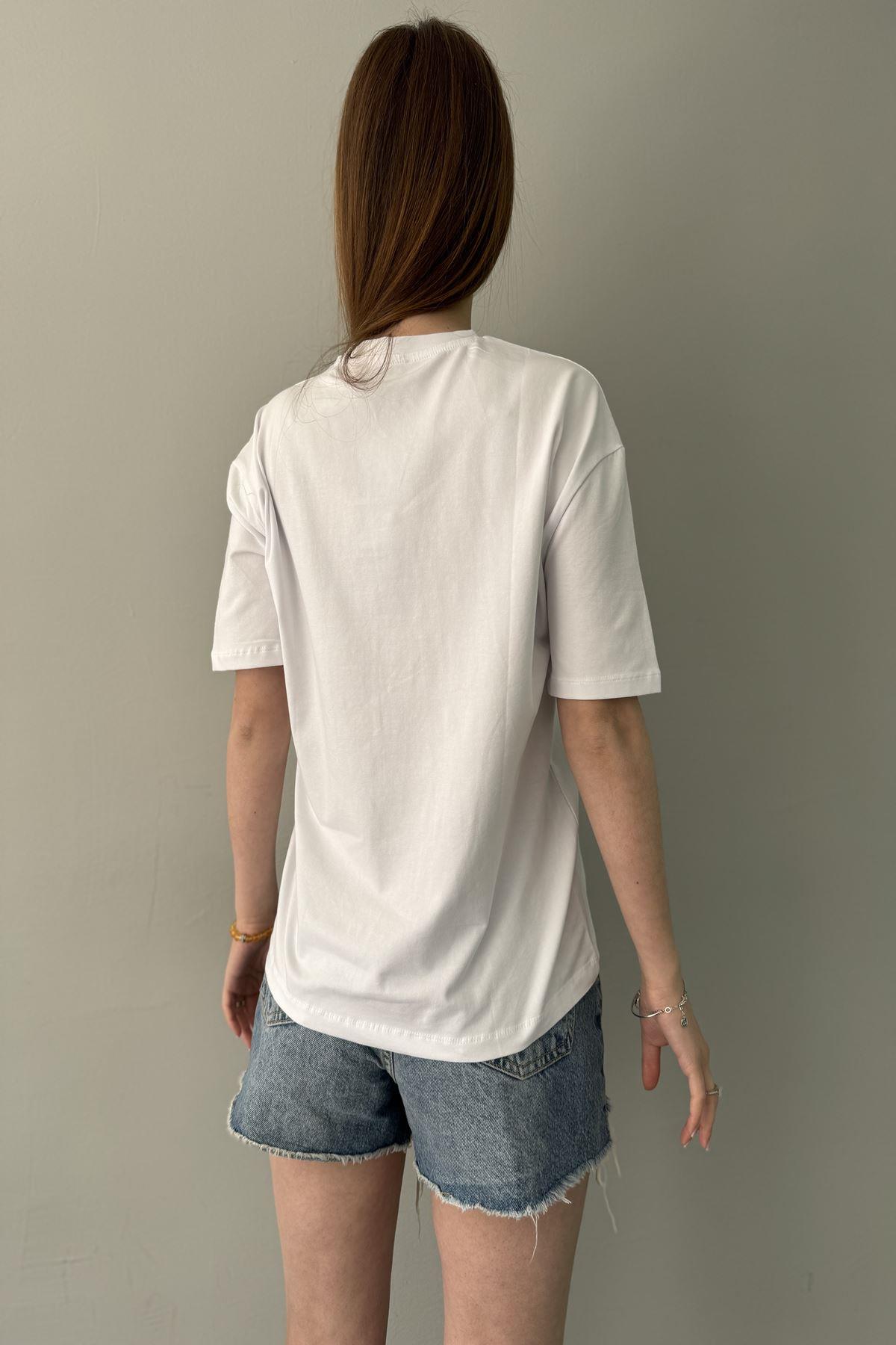 KALPLİ TAŞ DETAY TSHIRT