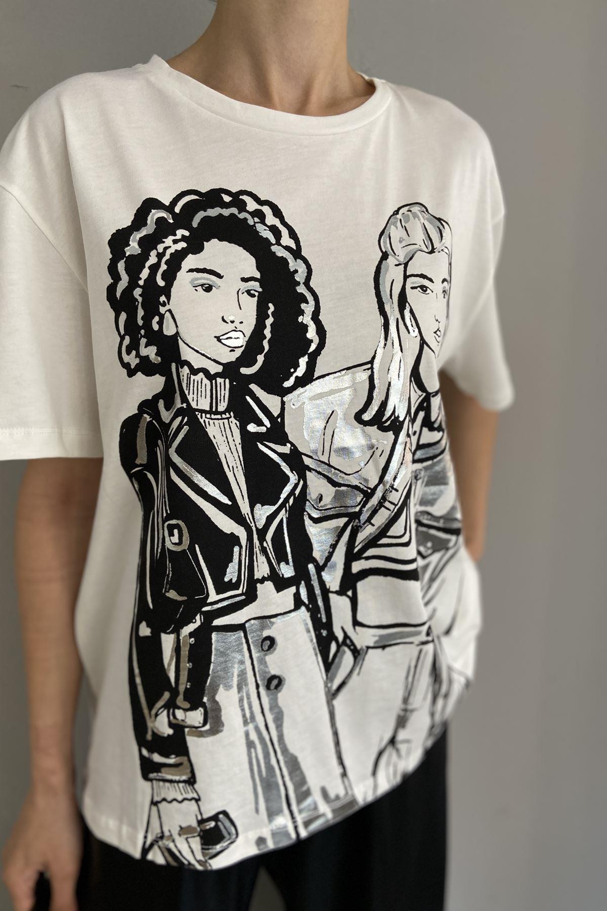 KIZ BASKILI BİSİKLET YAKA TSHIRT