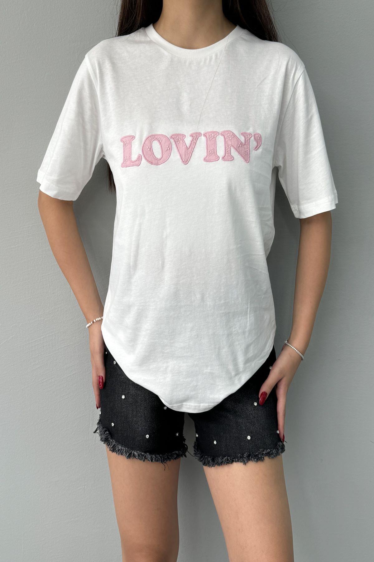 NAKIŞ DETAYLI TSHIRT