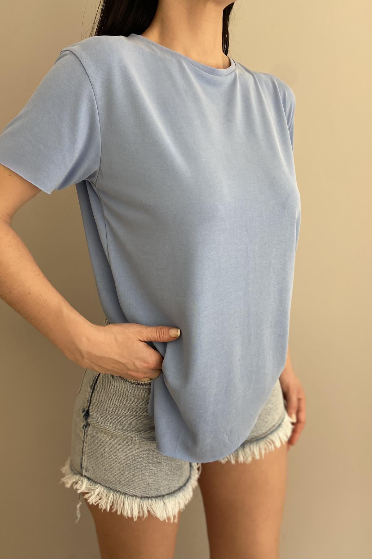 OYSHO BİSKLET YAKA TSHIRT