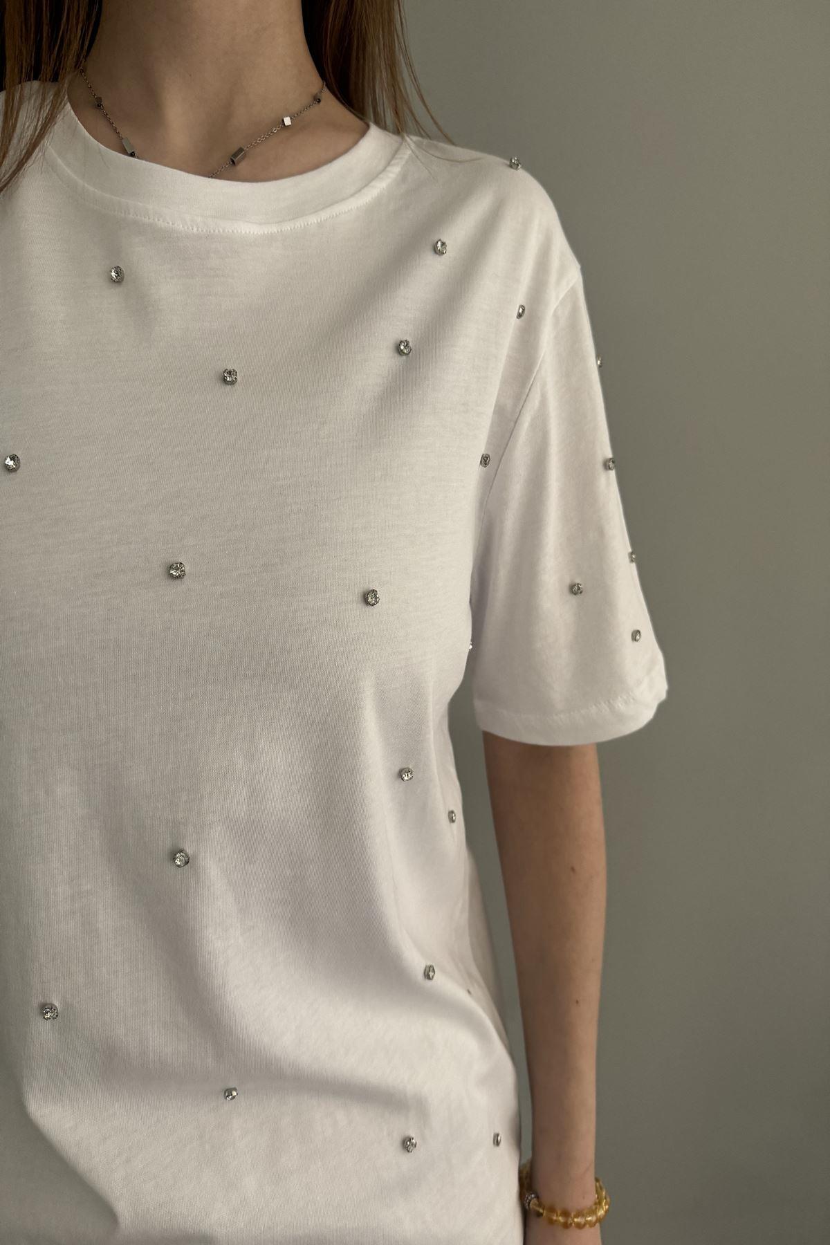 TAŞ DETAYLI TSHIRT