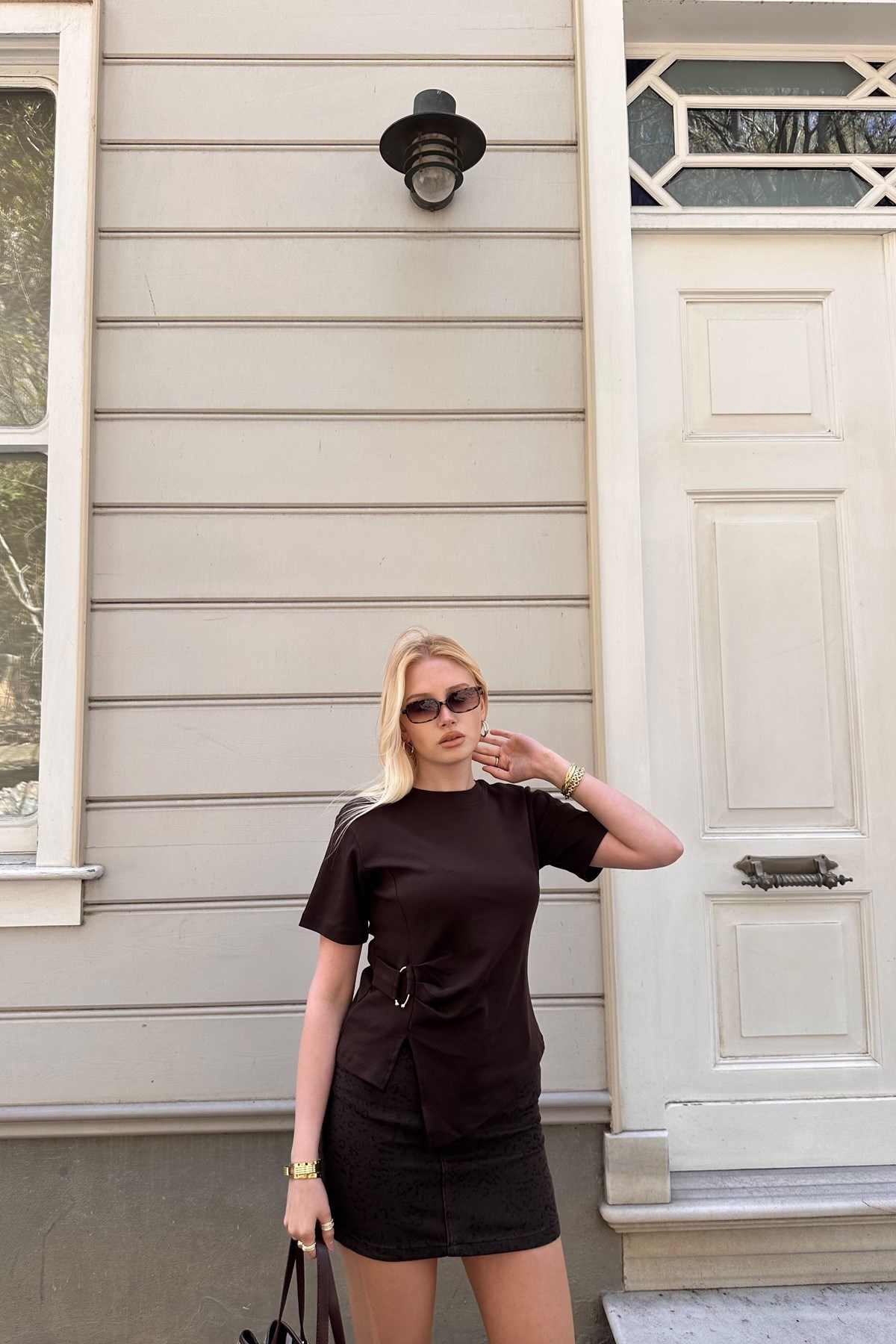 TOKA DETAYLI TSHIRT