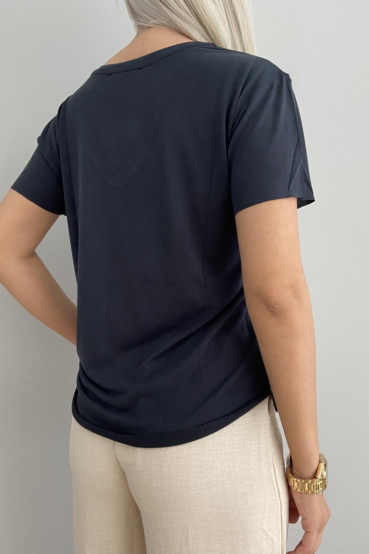V YAKA OYSHO TSHIRT