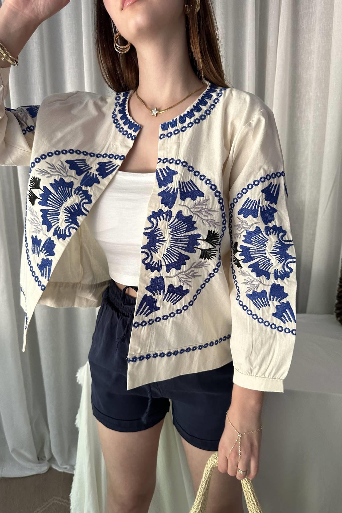 NAKIŞ DETAYLI YELEK