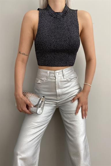 BİSİKLET YAKA ARKASI DEKOLTE CROP